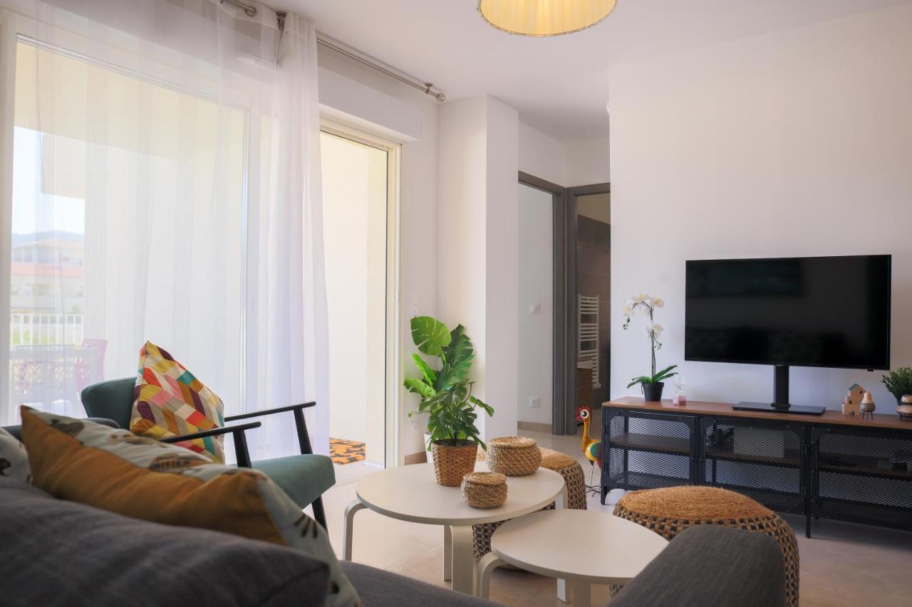 Appartement La Balagne , Bord De Mer, Grande Terrasse, Sant'Ambroggio Lumio  Dış mekan fotoğraf