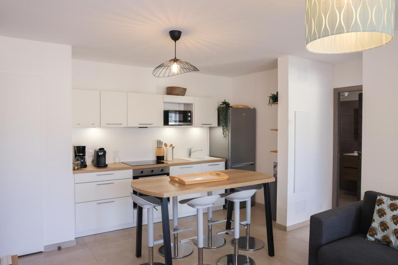 Appartement La Balagne , Bord De Mer, Grande Terrasse, Sant'Ambroggio Lumio  Dış mekan fotoğraf