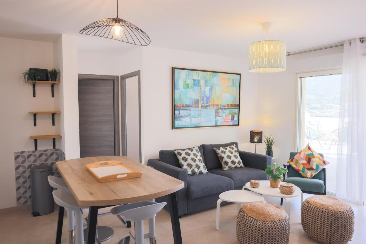 Appartement La Balagne , Bord De Mer, Grande Terrasse, Sant'Ambroggio Lumio  Dış mekan fotoğraf